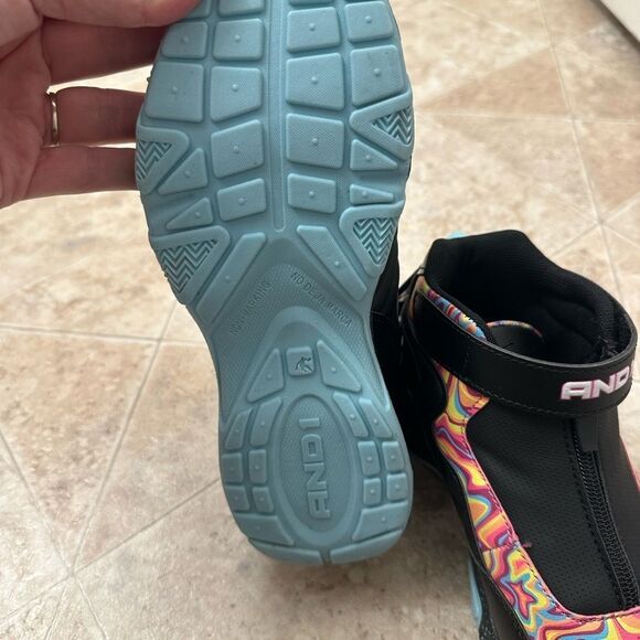 AND1 Kids Hi-Top Zip Athletic Sneakers Size 5 - Picture 3 of 3